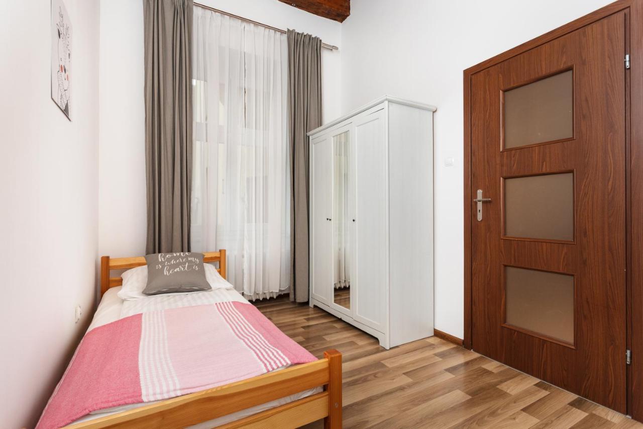 Of The Kings-camomile Apartment