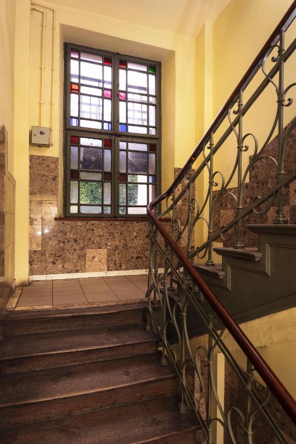 Of The Kings-camomile Apartment